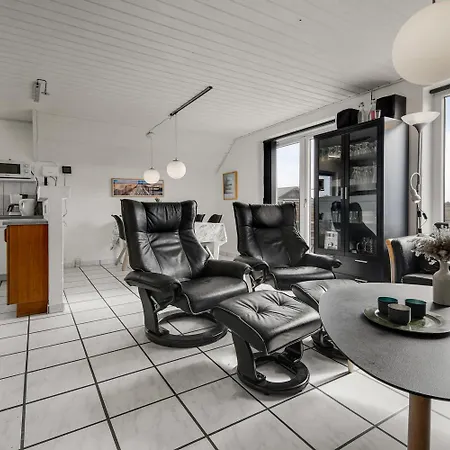 Feriehus With Pool And Large Terrace - Sj610 *