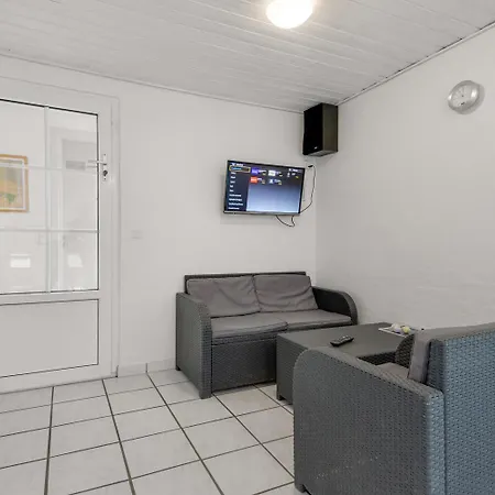 Feriehus With Pool And Large Terrace - Sj610